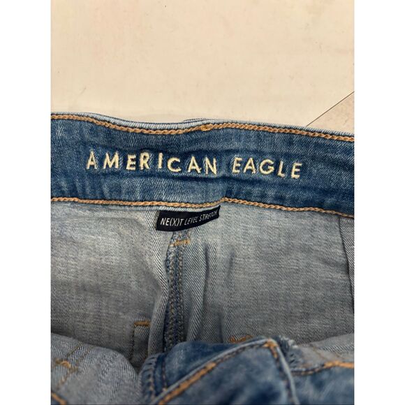 American Eagle Medium Blue Wash High Rise Mini Denim Skirt Size 4 - Picture 3 of 8